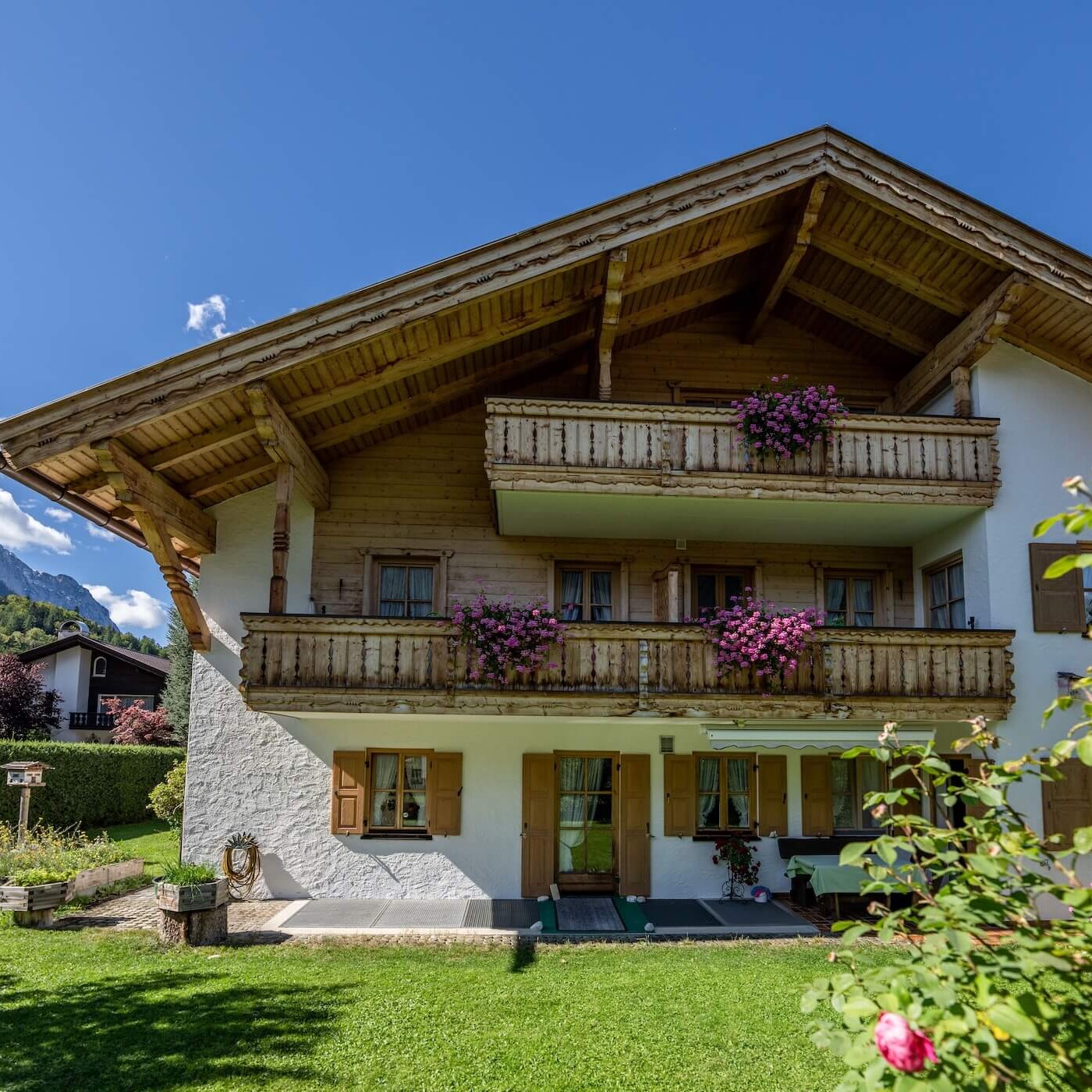 Gäsethaus Elisabeth - Ferienwohnungen in der Alpenwelt Kartwendel
