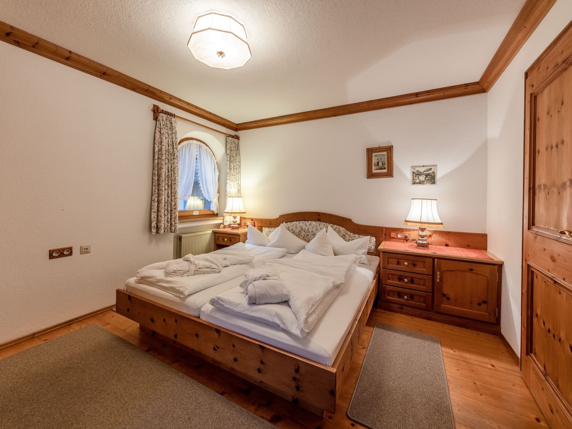 Steinrösl Ferienwohnungne Mittenwald - Haus Elisabeth